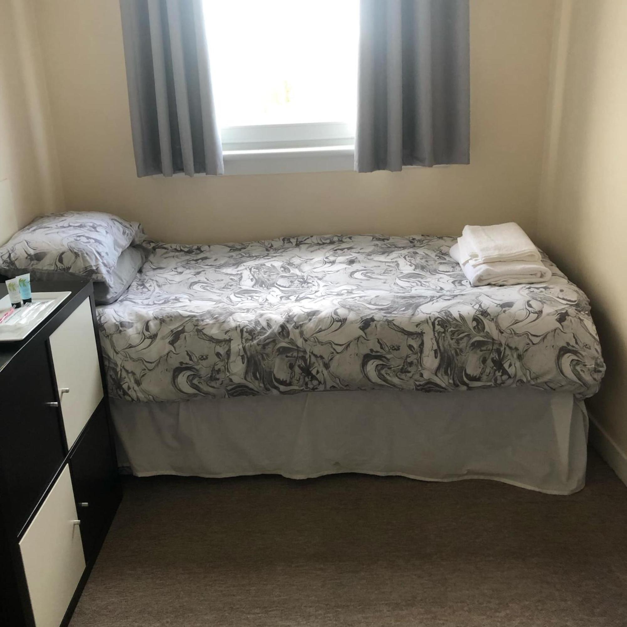 Large 2 Floor Near & Train And Golf Courses * Methil